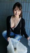山岸あやな